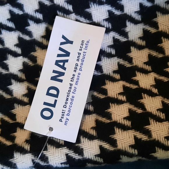 Old Navy Houndstooth Skirt - Picture 3 of 6
